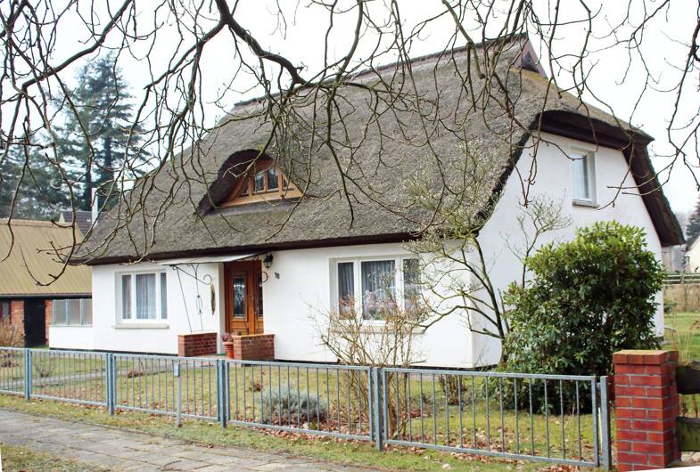 Einfamilienhaus zum Kauf 299.000 € 4 Zimmer 141,3 m² 1.134 m² Grundstück Fuhlendorf Fuhlendorf 18356