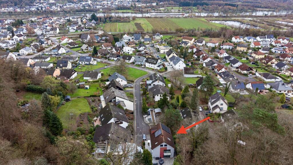 Einfamilienhaus zum Kauf 699.000 € 8 Zimmer 285 m² 881 m² Grundstück frei ab sofort Wasserliesch 54332