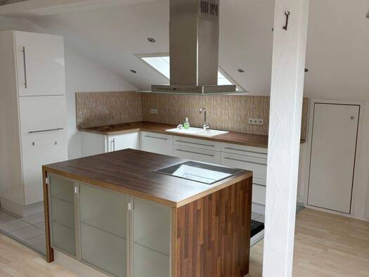 Wohnung zur Miete 870 € 2 Zimmer 78 m² Geschoss 2/2 frei ab 01.06.2026 Weilheim Weilheim in Oberbayern 82362