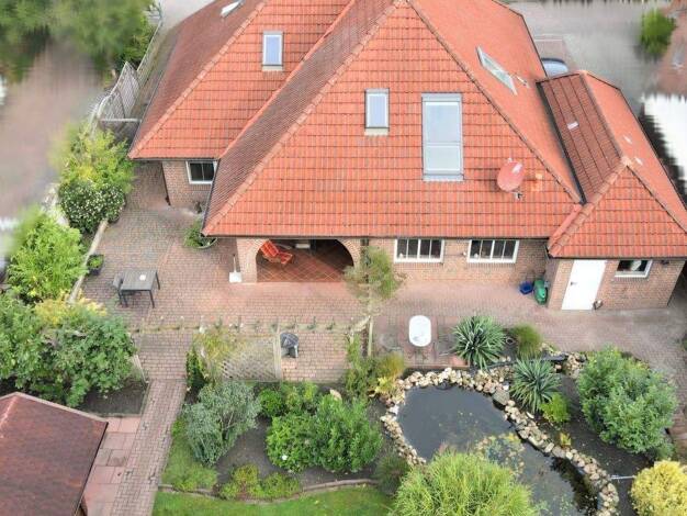 Einfamilienhaus zum Kauf 399.000 € 7 Zimmer 180 m² 731 m² Grundstück Rhaudermoor Rhauderfehn 26817