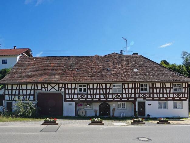 Haus zum Kauf 468.000 € 4 Zimmer 132,2 m² 1.469 m² Grundstück Bermatingen Bermatingen 88697