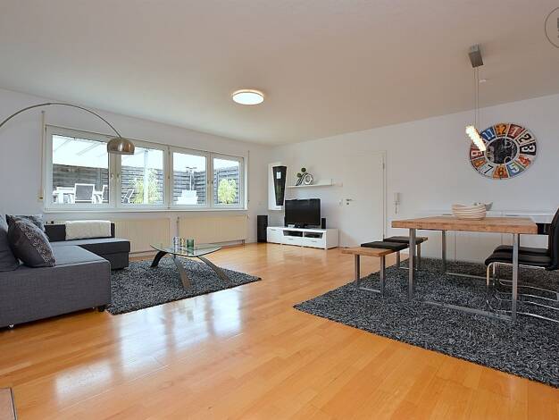 Wohnung zur Miete Wohnen auf Zeit 1.690 € 2 Zimmer 68 m² frei ab sofort Gerlingen 70839
