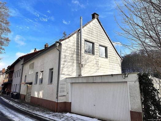 Mehrfamilienhaus zum Kauf 250.000 € 8 Zimmer 150 m² 385 m² Grundstück Schafbrücke Saarbrücken / Schafbrücke 66121