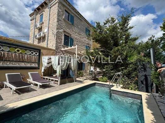 Haus zum Kauf 379.000 € 3 Zimmer 145 m² Krnica Rakalj