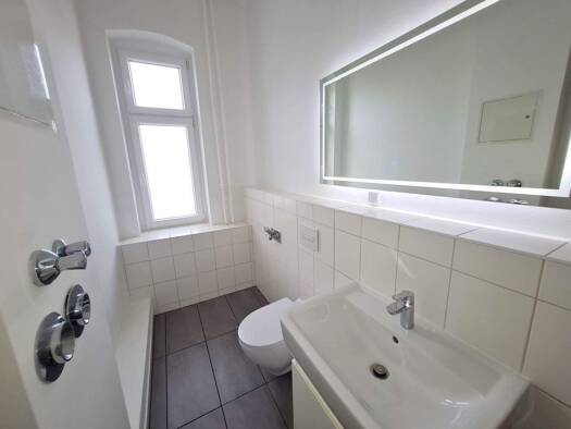 Wohnung zum Kauf 363.500 € 2 Zimmer 61 m² 4. Geschoss frei ab sofort Schmargendorf Berlin 14199