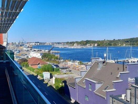 Bürofläche zur Miete provisionsfrei 1.750 € 4 Zimmer 122 m² Bürofläche teilbar ab 122 m² Stadtmitte Rostock 18055