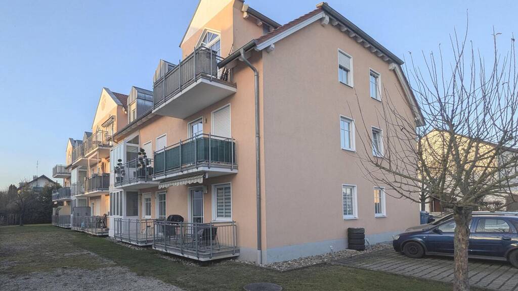 Wohnung zum Kauf 249.000 € 2 Zimmer 64 m² Straubing 94315
