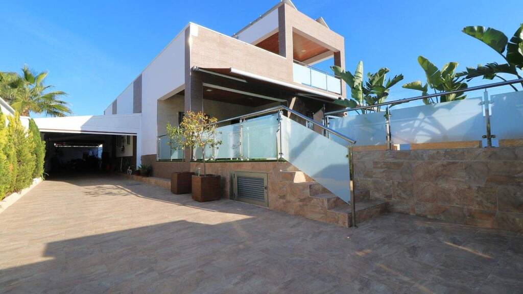 Doppelhaushälfte zum Kauf provisionsfrei 785.000 € 4 Zimmer 207 m² 406 m² Grundstück Torrevieja