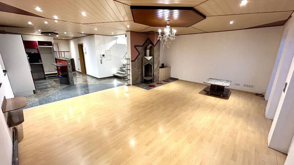 Doppelhaushälfte zum Kauf 400.000 € 7 Zimmer 153 m² 320 m² Grundstück Dinkelsbühl 91550