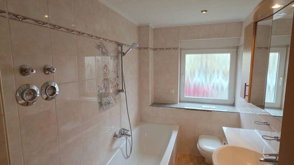 Wohnung zur Miete 720 € 2 Zimmer 59 m² EG Erlenweg 4 Neckarelz Mosbach 74821