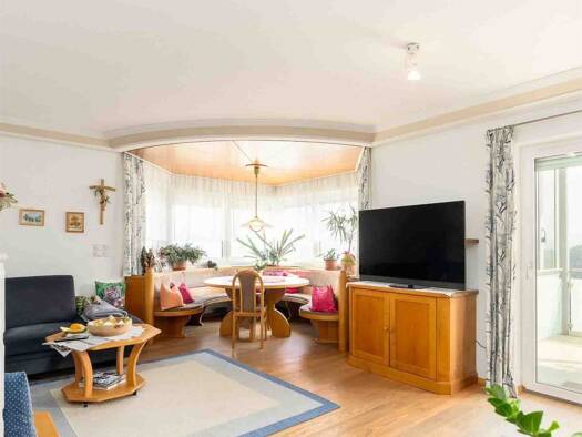 Haus zum Kauf 1.500.000 € 325 m² 110 m² Grundstück San Genesio Atesino 39050