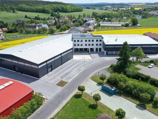 Lagerhalle zur Miete - Erstbezug provisionsfrei 6,50 € 6.860 m² Lagerfläche teilbar ab 2.500 m² Höckendorf 01774