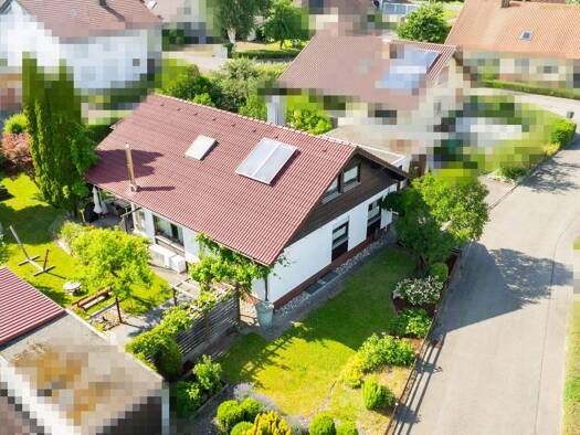 Einfamilienhaus zum Kauf 395.000 € 6,5 Zimmer 177,3 m² 769 m² Grundstück Mengen 88512