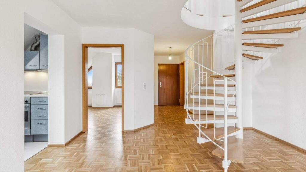 Maisonette zum Kauf 259.000 € 3,5 Zimmer 88,3 m² 4. Geschoss Hechingen 72379