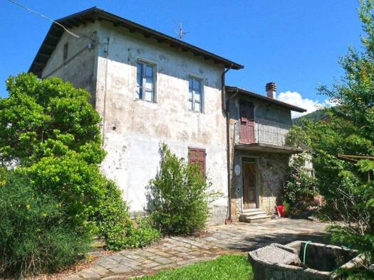 Einfamilienhaus zum Kauf 249.000 € 4 Zimmer 130 m² 900 m² Grundstück Fivizzano 54013