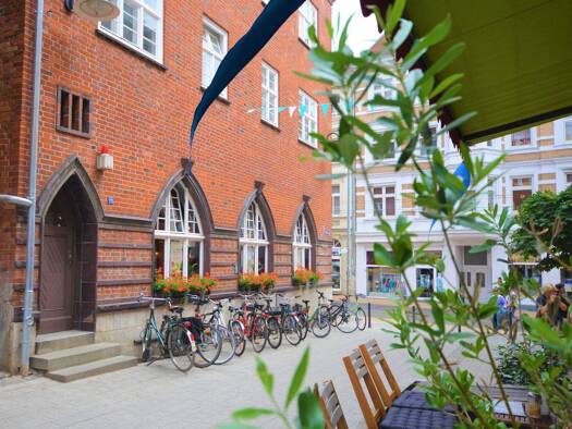 Wohnung zur Miete 385 € 38,5 m² frei ab 01.03.2026 Wismarsche Straße 126 Altstadt Schwerin 19053