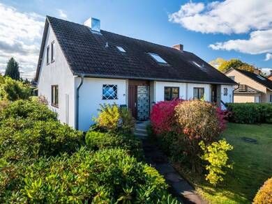 Haus zur Miete 1.800 € 4 Zimmer 126 m² 659 m² Grundstück frei ab sofort Schenefeld 22869