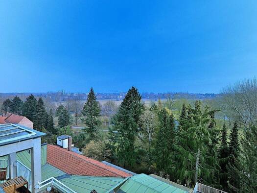 Wohnung zum Kauf 199.000 € 2 Zimmer 58 m² 6. Geschoss frei ab sofort Königstr. 135 Weikershof Fürth 90763