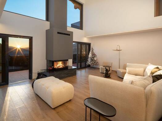 Villa zum Kauf 3.460.189 € 7 Zimmer 211 m² Route du Lac Lens 1978