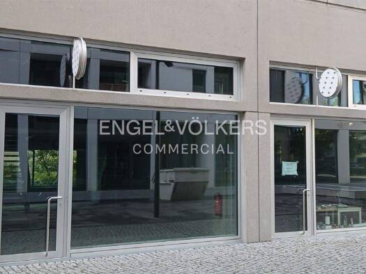 Ladenfläche zur Miete 135 m² Verkaufsfläche teilbar ab 135 m² Moabit Berlin 10557