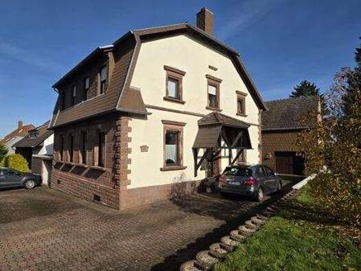 Einfamilienhaus zum Kauf 344.000 € 6 Zimmer 158 m² 1.751 m² Grundstück Riegelsberg 66292