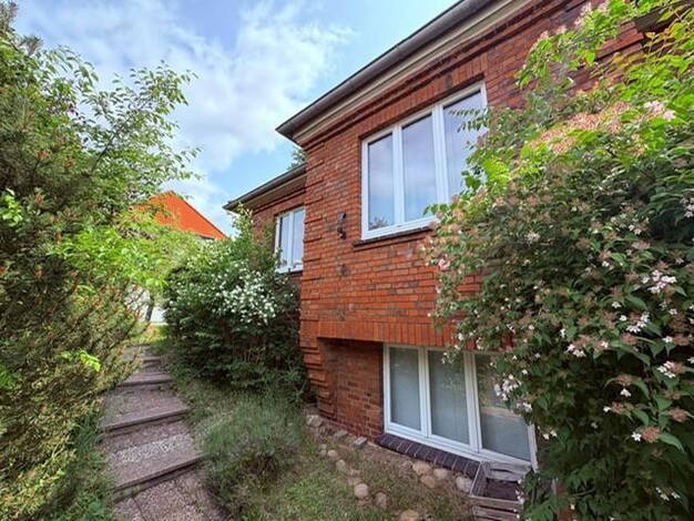 Einfamilienhaus zum Kauf provisionsfrei 735.000 € 7 Zimmer 195 m² 603 m² Grundstück Hopfengarten 14 Schützenplatz Lüneburg 21337