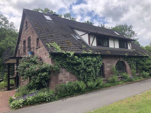 Einfamilienhaus zum Kauf provisionsfrei 300.000 € 8 Zimmer 300 m² 3.400 m² Grundstück Auf der Thran 5 Linse Bodenwerder 37619