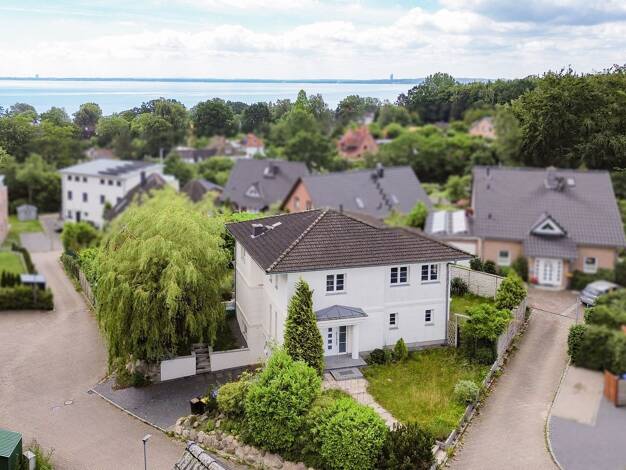 Villa zum Kauf 987.000 € 5 Zimmer 202 m² 594 m² Grundstück frei ab sofort Sierksdorf Sierksdorf 23730
