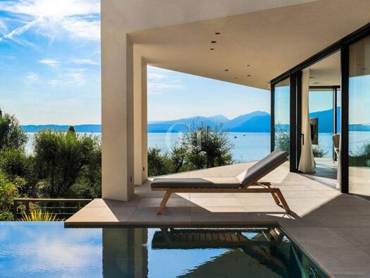 Villa zum Kauf - Erstbezug 3.100.000 € 4 Zimmer 180 m² 700 m² Grundstück frei ab sofort Località Rossone Torri del Benaco 37010