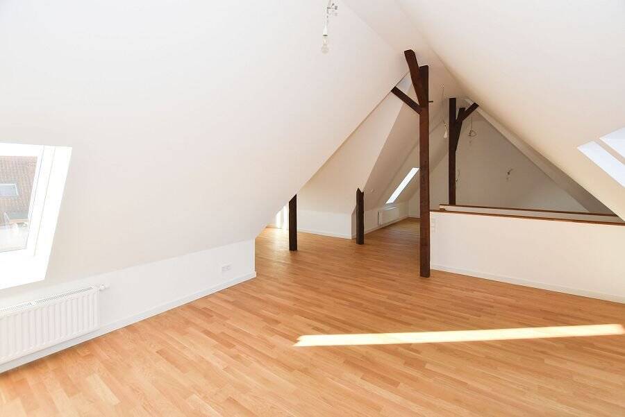 Denkmalgeschützte Maisonette-Wohnung im historischen Stil! – Hannover – Vorschaubild 6