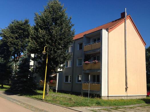 Wohnung zur Miete 319 € 3 Zimmer 58,1 m² EG frei ab sofort Lindenstraße 28 Cobbelsdorf Coswig (Anhalt) 06869