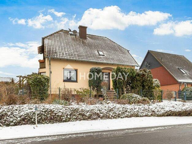 Einfamilienhaus zum Kauf 295.000 € 5 Zimmer 142 m² 555 m² Grundstück frei ab 02.03.2026 Klein Ammensleben 39326