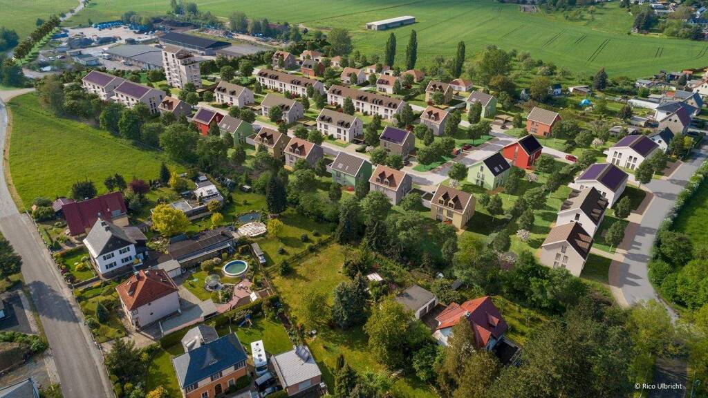 Grundstück zum Kauf provisionsfrei 223.560 € 648 m² Grundstück frei ab sofort Pirna 01796