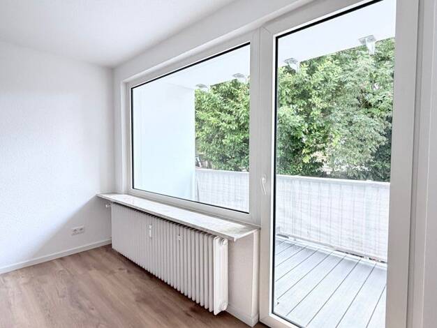 Studio zur Miete 461 € 1 Zimmer 22 m² frei ab sofort Hügelstraße 253 Ginnheim Frankfurt 60431