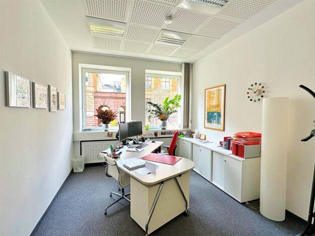 Bürofläche zur Miete 24 € 133,7 m² Bürofläche teilbar ab 133,7 m² Westend-Süd Frankfurt am Main 60325