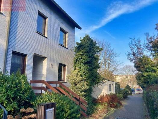 Reihenendhaus zum Kauf 399.000 € 5 Zimmer 153,4 m² 349 m² Grundstück Krähenwinkel Langenhagen 30855