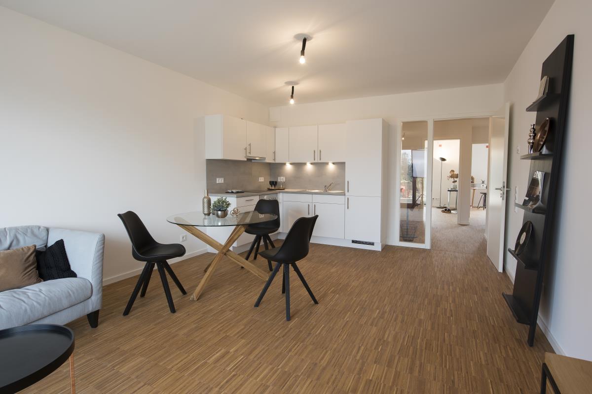 Wohnung zur Miete 1.293 € 4 Zimmer 108,5 m²<br/>Wohnfläche 1.<br/>Geschoss 01.12.2024<br/>Verfügbarkeit Ilmenaugarten 93 Kaltenmoor Lüneburg 21337