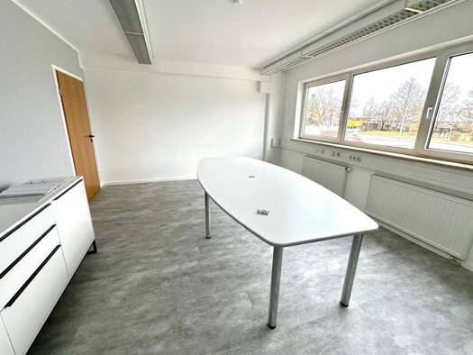 Büro zur Miete provisionsfrei 570 € 2 Zimmer 46 m² Bürofläche Feldkirchen 85622