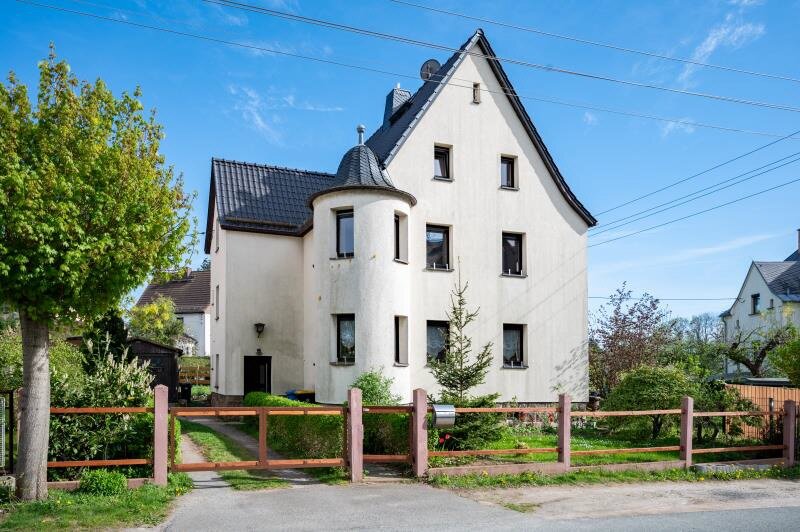 Einfamilienhaus zum Kauf 228.000 € 6 Zimmer 142,4 m²<br/>Wohnfläche 530 m²<br/>Grundstück Schönfels Schönfels 08115