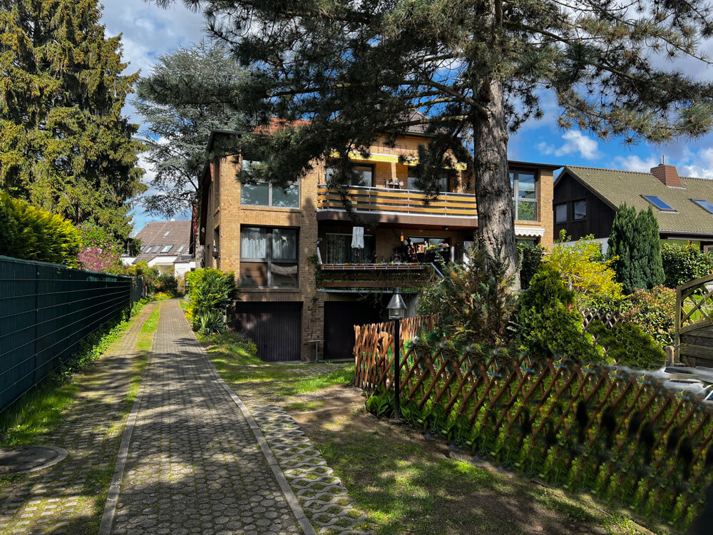 Villa zum Kauf 989.000 € 8 Zimmer 225 m²<br/>Wohnfläche 793 m²<br/>Grundstück Heiligensee Berlin 13503