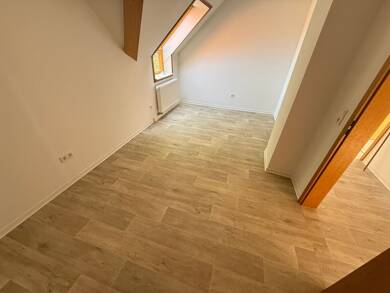 Wohnung zur Miete 360 € 2 Zimmer 45,5 m² 1. Geschoss frei ab sofort Bad Lauchstädt Bad Lauchstädt 06246