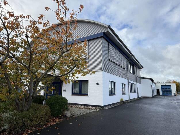 Lagerhalle zum Kauf 1.250.000 € 864,7 m² Lagerfläche Elmshorn 25337
