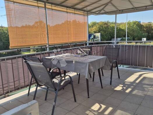 Einfamilienhaus zum Kauf 330.000 € 6 Zimmer 180 m² Sveti Kuzam, Rijeka Rijeka 51000