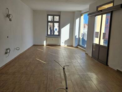 Laden zur Miete 520 € 2 Zimmer 65 m² Verkaufsfläche teilbar von 61,2 m² bis 256,4 m² Torgau Torgau 04860