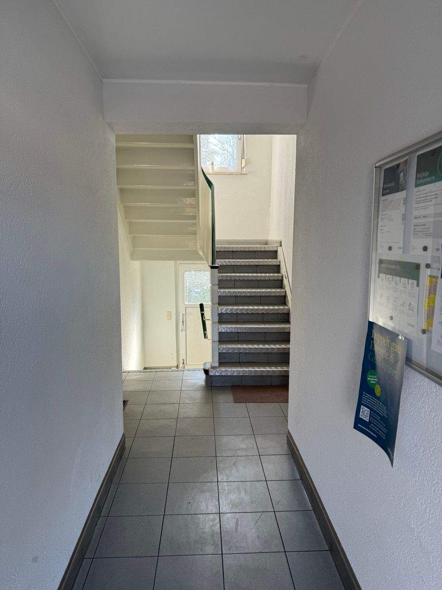 Immobilie in Grevenbroich - Aufgeteiltes 4 Familienhaus in Grevenbroich - Bild 3