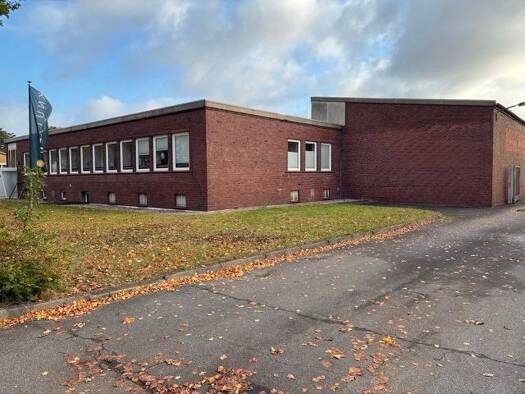 Lagerhalle zur Miete 9.900 € 3.210 m² Lagerfläche Schleswiger Straße 101 Südstadt Flensburg 24941