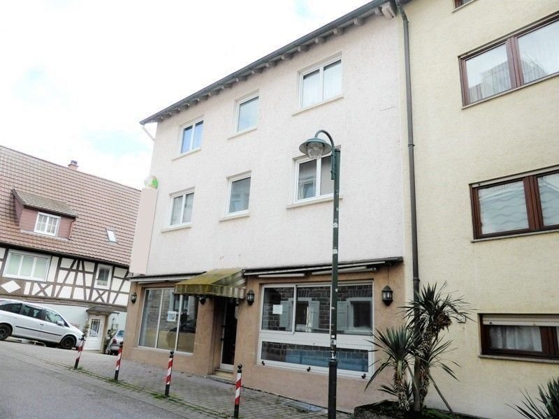 Mehrfamilienhaus zum Kauf 595.000 € 12 Zimmer 272 m²<br/>Wohnfläche 582 m²<br/>Grundstück Ispringen 75228