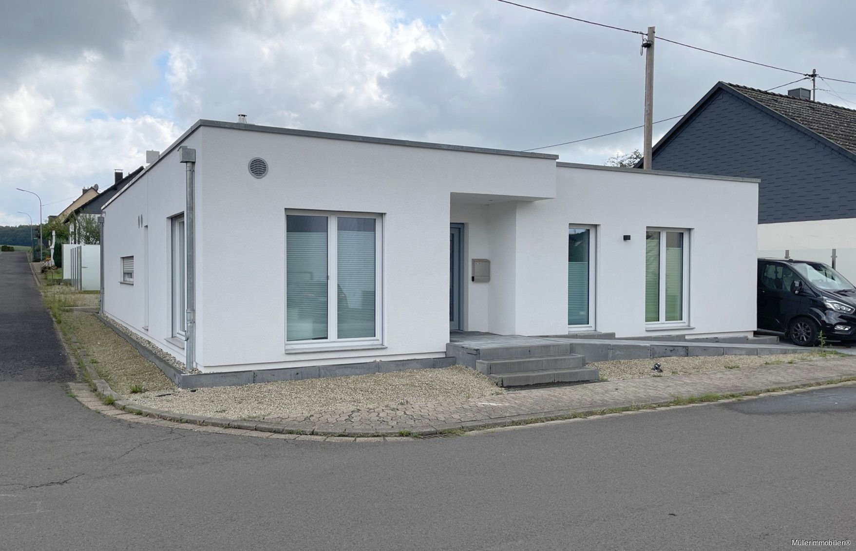 Bungalow zum Kauf 599.000 € 2 Zimmer 143 m²<br/>Wohnfläche 575 m²<br/>Grundstück Schwarzenholz Saarwellingen 66793