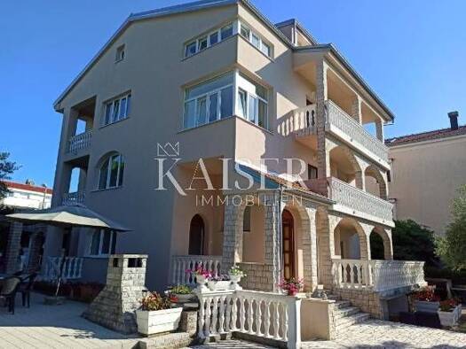Haus zum Kauf 1.400.000 € 12 Zimmer 500 m² Milcetici, Malinska-Dubasnica Malinska