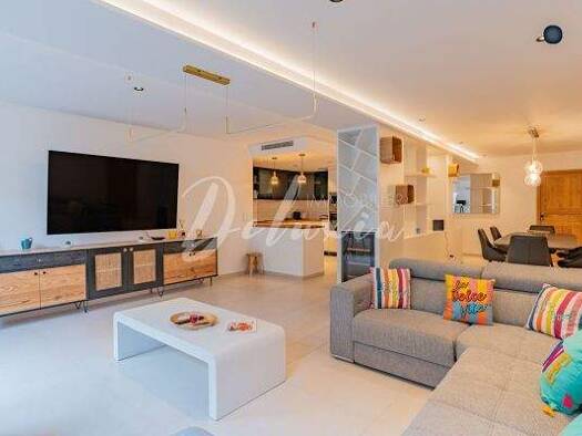 Studio zum Kauf 1.490.000 € 3 Zimmer 113 m² 1. Geschoss Zone Ouest Urbaine Saint-Tropez 83990